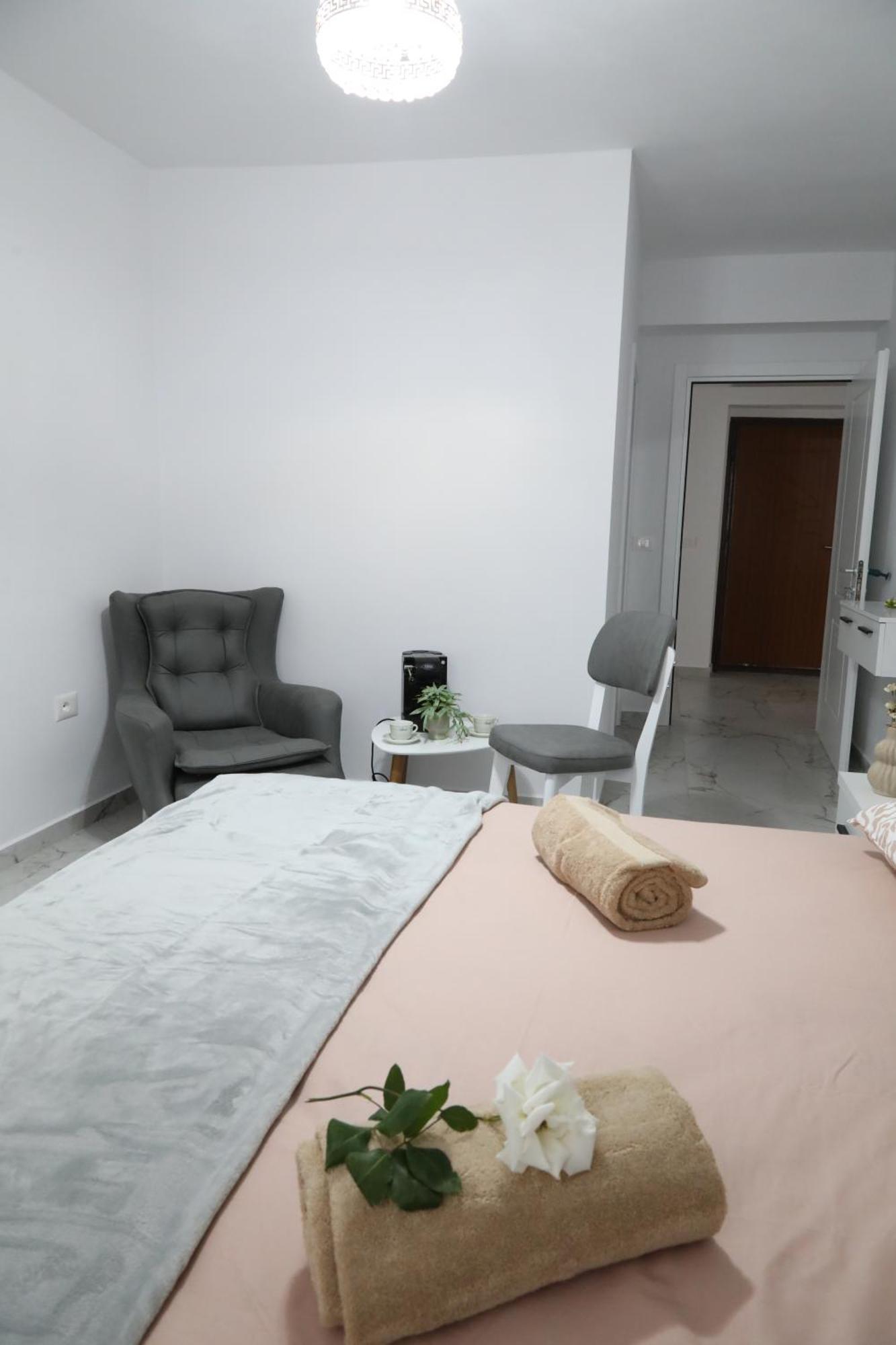 Rozafa Guest Room Center Shkodra Exterior foto