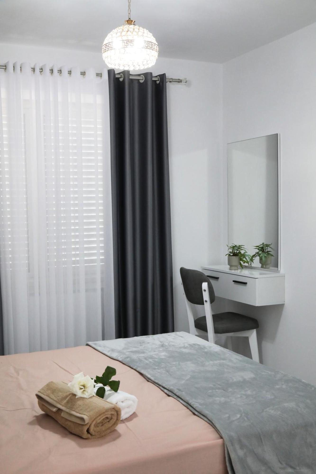 Rozafa Guest Room Center Shkodra Exterior foto